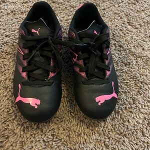 Puma girls soccer cleats